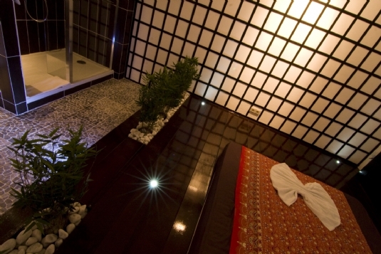 Massageraum 'Khao Kho' Mandarin Spa Uden, Niederlande. (4)